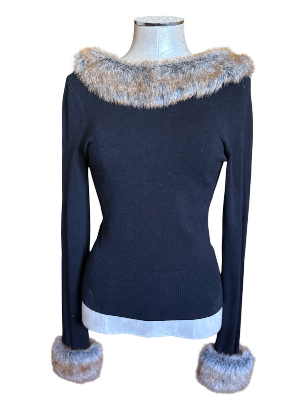 VTG INC Black Off Shoulder Faux Fur Collar Sleeve Sweater M Y2K Mob Wife Coquett